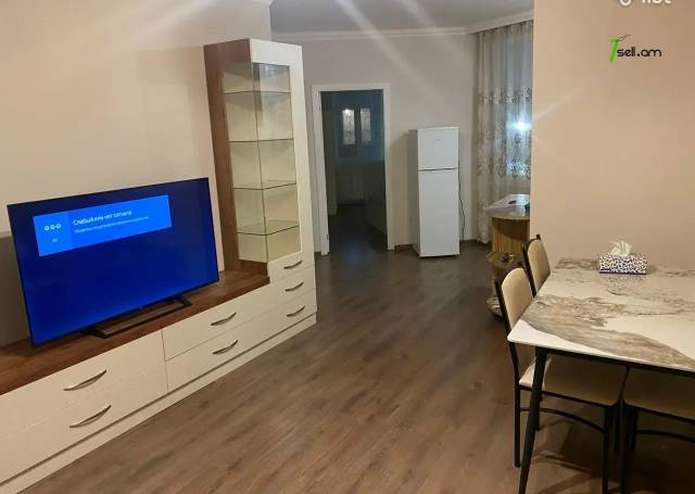 3 սենյականոց բնակարան, Նորաշեն թաղամաս, 63 ք.մ., 3/14 հարկ, եվրովերանորոգված