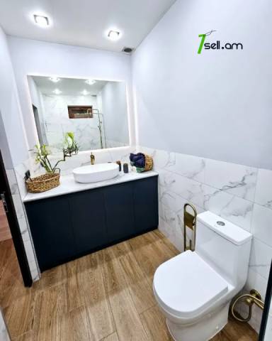 Մեկ հարկանի քարե տուն Գյուլբենկյան փողոցում Արաբկիրում, 900 ք.մ., 2 սանհանգույց, եվրովերանորոգված