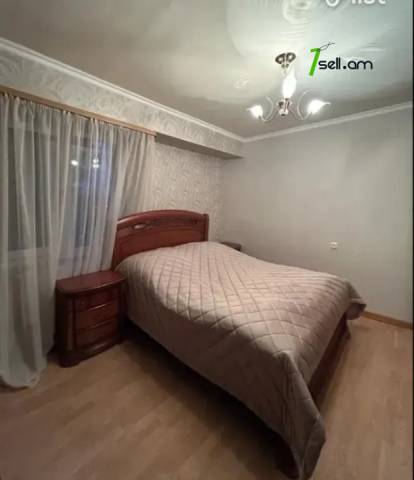 4 սենյականոց բնակարան Խաղաղ Դոնի փողոցում, 96 քմ, 1/9 հարկ, եվրովերանորոգված