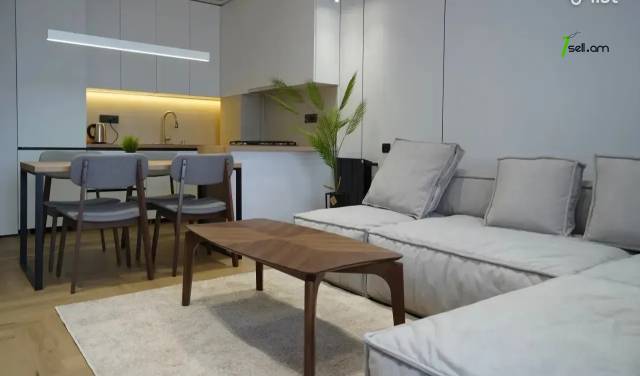 3 սենյականոց բնակարան նորակառույց շենքում Ֆուչիկի փողոցում, 65 քմ, նախավերջին հարկ, 2 սանհանգույց