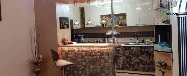 2 սենյականոց բնակարան նորակառույց շենքում Նաիրի Զարյան փողոցում, 74 քմ, 10/16 հարկ, բարձր առաստաղներ