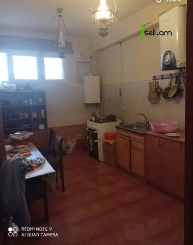 3 սենյականոց բնակարան նորակառույց շենքում Անտառային փողոցում, 107 ք.մ., 1/5 հարկ, 2 սանհանգույց