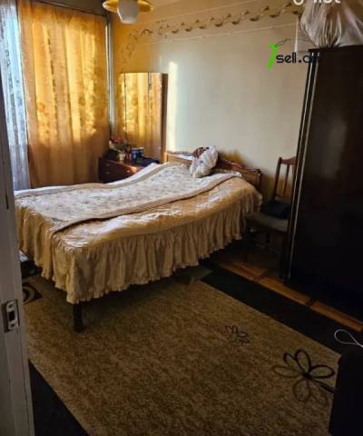 4 սենյականոց բնակարան Գալշոյան փողոցում, 94 ք.մ., նախավերջին հարկ, քարե շենք