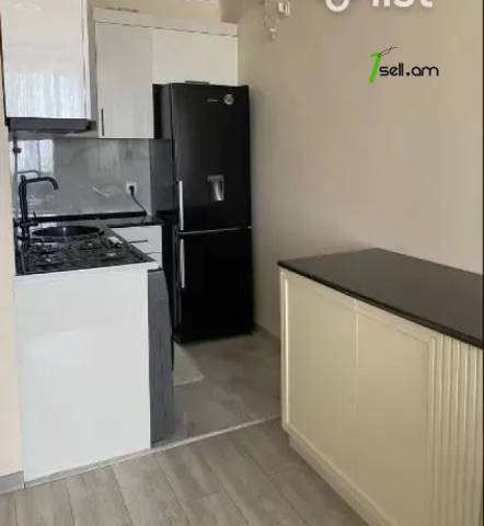 2 սենյականոց բնակարան նորակառույց շենքում Չեխովի փողոցում, 56 ք.մ., բարձր առաստաղներ