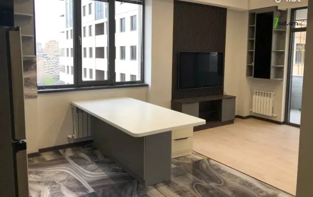 4 սենյականոց բնակարան նորակառույց շենքում Անաստաս Միկոյան փողոցում, 110 քմ, 10/18 հարկ