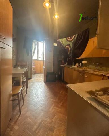 2 սենյականոց բնակարան Նալբանդյան փողոցում, 81 ք.մ., 8/10 հարկ