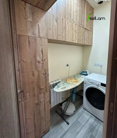 3 սենյականոց բնակարան նորակառույց շենքում Ազատության պողոտայում, 70 քմ, բարձր առաստաղներ