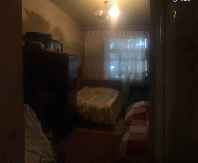 3 սենյականոց բնակարան Մամիկոնյանց փողոցում, 70 ք.մ., բարձր առաստաղներ, 1/5 հարկ, քարե շենք