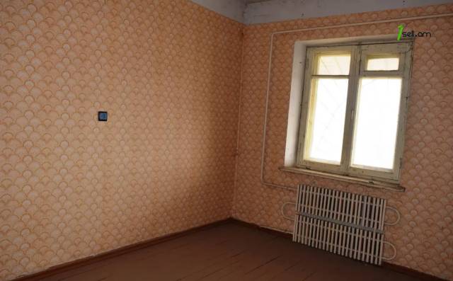 Երկու հարկանի քարե տուն 6-րդ փողոցում Հացիկում, 203 քմ, 2 սանհանգույց