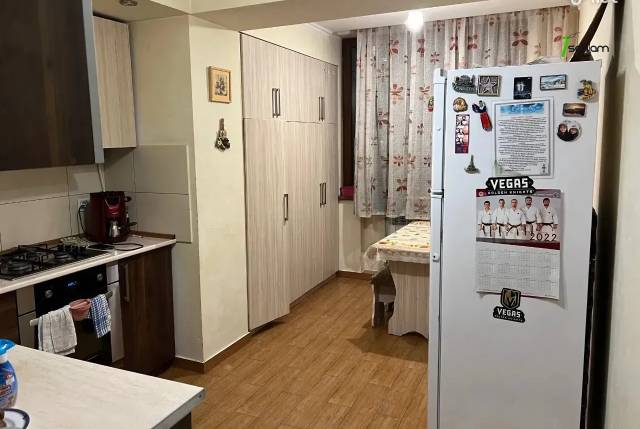 3 սենյականոց բնակարան Ավետիս Ահարոնյան փողոցում, 96 ք.մ., 6/9 հարկ, կապիտալ վերանորոգված