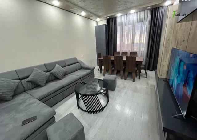 2 սենյականոց բնակարան նորակառույց շենքում Մոնթե Մելքոնյան փողոցում, 58 քմ, 3/17 հարկ