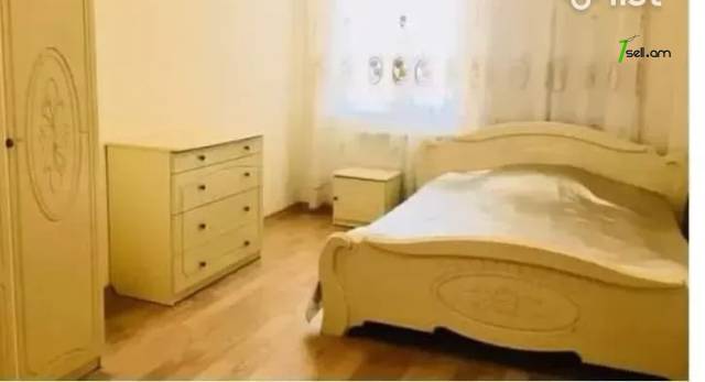 2 սենյականոց բնակարան նորակառույց շենքում Լեռ Կամսարի փողոցում, 90 ք.մ., 2 սանհանգույց