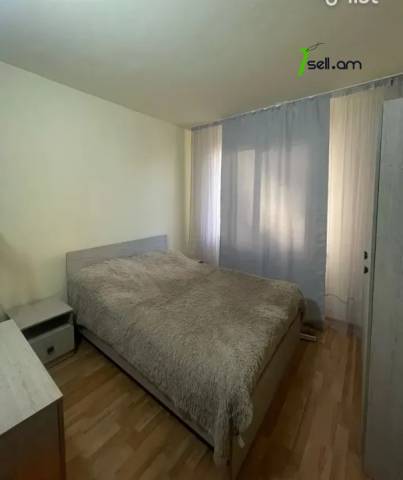 3 սենյականոց բնակարան Տիտոգրադյան փողոցում, 46 ք.մ., 1/9 հարկ, եվրովերանորոգված