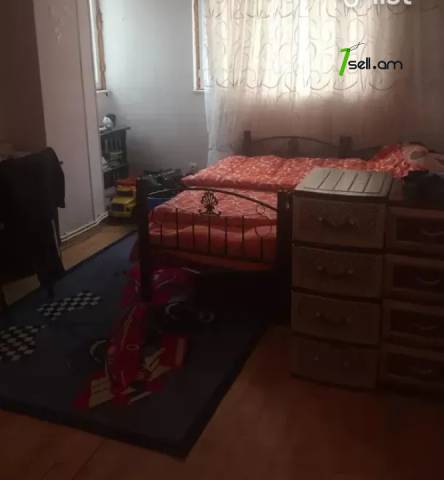 3 սենյականոց բնակարան, Ավան-Առինջ 1-ին միկրոշրջան, 82 ք.մ., 7/9 հարկ, մասնակի վերանորոգում