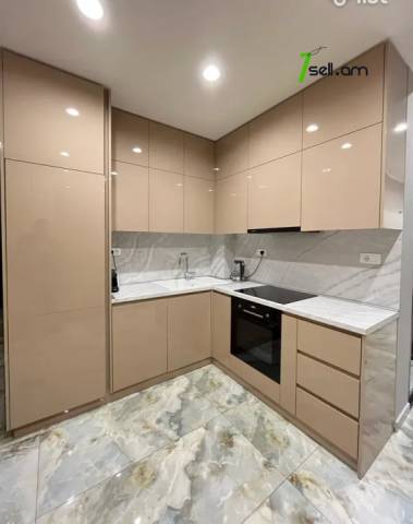 2 սենյականոց բնակարան նորակառույց շենքում Օրբելի եղբայրների փողոցում, 76 ք.մ., 2 սանհանգույց