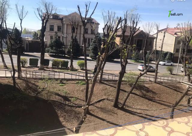 3 սենյականոց բնակարան Բաբայան փողոցում, 80 ք.մ., 2/9 հարկ, կապիտալ վերանորոգված