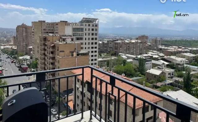 5 սենյականոց բնակարան նորակառույց շենքում Վաղարշ Վաղարշյան փողոցում, 156 ք.մ., 3+ սանհանգույց