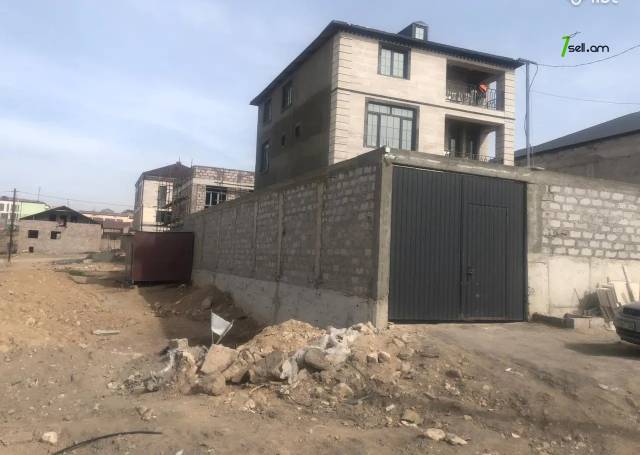 Հողատարածք բնակելի շինությունների համար Լուկաշինի փողոցում Աջափնյակում, 500 ք.մ.