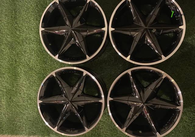 GGG.R17 5x100 u 5x114.3 4հատ անվահեծ. Toyota corolla