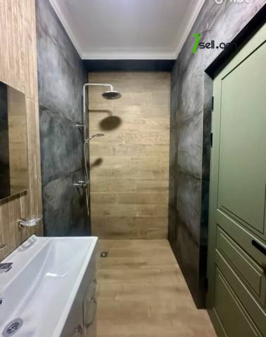 4 սենյականոց բնակարան նորակառույց շենքում Թերլեմեզյանի փողոցում, 130 քմ, 10/15 հարկ, 2 սանհանգույց