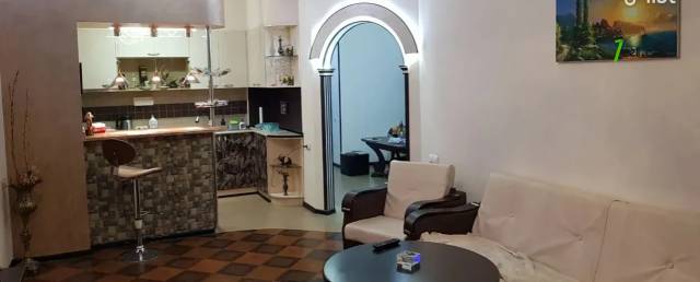 2 սենյականոց բնակարան նորակառույց շենքում Նաիրի Զարյան փողոցում, 74 քմ, 10/15 հարկ, բարձր առաստաղներ