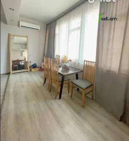 2 սենյականոց բնակարան Ռուբինյանց փողոցում, 69 ք.մ., նախավերջին հարկ, բարձր առաստաղներ