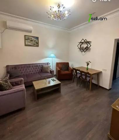 2 սենյականոց բնակարան Քեռու փողոցում, 57 ք.մ., բարձր առաստաղներ, նախավերջին հարկ, եվրովերանորոգված