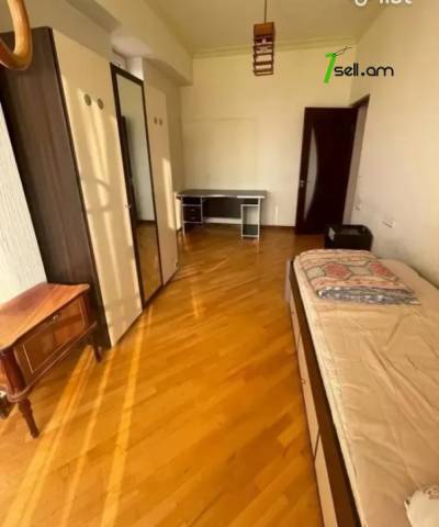 4 սենյականոց բնակարան նորակառույց շենքում Գյուլբենկյան փողոցում, 120 ք.մ., 7/16 հարկ, 2 սանհանգույց