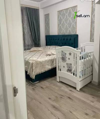 4 սենյականոց բնակարան նորակառույց շենքում Նիկողայոս Ադոնցի փողոցում, 123 քմ, 6/8 հարկ, 2 սանհանգույց