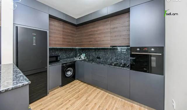 2 սենյականոց բնակարան նորակառույց շենքում Պարույր Սևակի փողոցում, 54 քմ, 9/15 հարկ, բարձր առաստաղներ