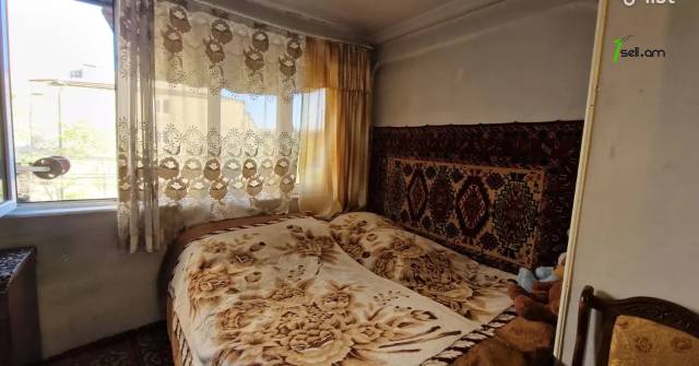 1 սենյականոց բնակարան Դրոյի փողոցում, 40 քմ, 3/5 հարկ, մասնակի վերանորոգում, քարե շենք