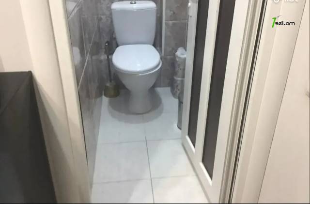 3 սենյականոց բնակարան Մարգարյան փողոցում, 78 ք.մ., 2/5 հարկ, մի քանի պատշգամբ, եվրովերանորոգված