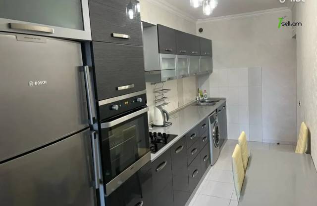 2 սենյականոց բնակարան Արշակունյաց պողոտայում, 80 ք.մ., 5/7 հարկ, բարձր առաստաղներ