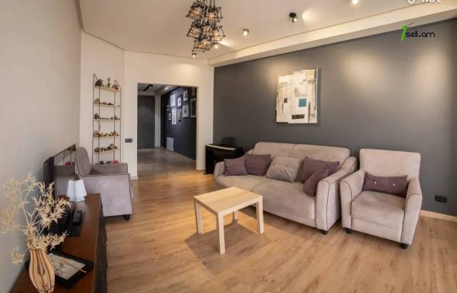 4 սենյականոց բնակարան նորակառույց շենքում Վերին Անտառային փողոցում, 122 ք.մ., 8/10 հարկ