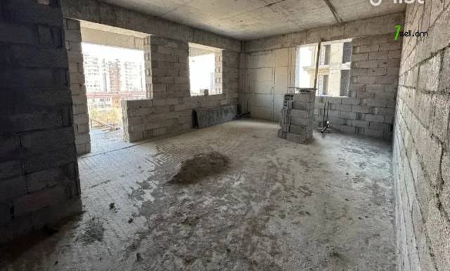3 սենյականոց բնակարան նորակառույց շենքում Հալաբյան փողոցում, 115 քմ, 5/14 հարկ, 2 սանհանգույց