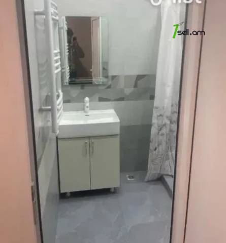 Մեկ հարկանի քարե տուն, Silikyan 3rd Street Աջափնյակում, 75 ք.մ., եվրովերանորոգված