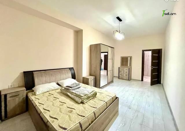 2 սենյականոց բնակարան նորակառույց շենքում, P. Sevak St, 70 ք.մ., 13/18 հարկ, բարձր առաստաղներ