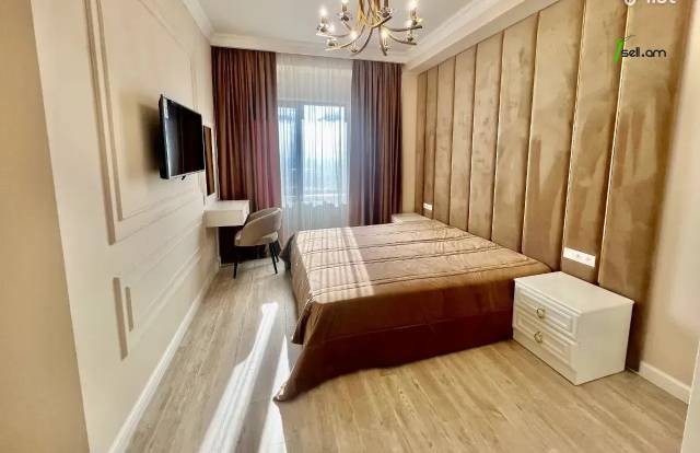 3 սենյականոց բնակարան նորակառույց շենքում Դավիթ Անհաղթի փողոցում, 115 քմ, 11/15 հարկ, 2 սանհանգույց