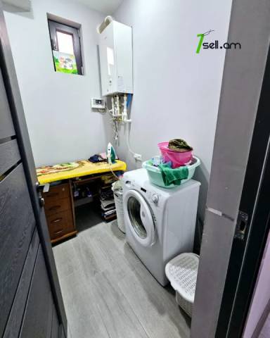 Երեք հարկանի տուն, Թումանյան թաղամաս Ավանում, 630 ք.մ., 3+ սանհանգույց, կապիտալ վերանորոգված