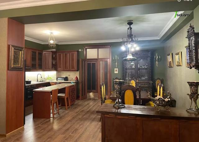 3 սենյականոց բնակարան նորակառույց շենքում Սասնա Ծռերի փողոցում, 117 քմ, 5/17 հարկ, 2 սանհանգույց