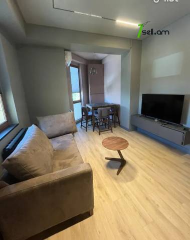 3 սենյականոց բնակարան նորակառույց շենքում Կոմիտասի պողոտայում, 65 ք.մ., 10/15 հարկ, բարձր առաստաղներ