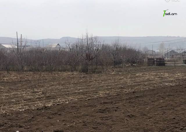 Գյուղատնտեսական հողատարածք Աբովյանում, 1300 քմ