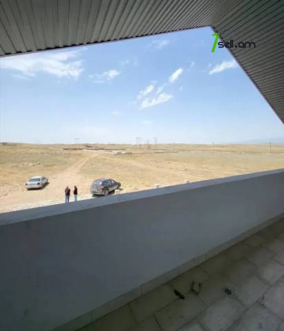 Երկու հարկանի քարե տուն Զովունիում, 500 ք.մ., կապիտալ վերանորոգված