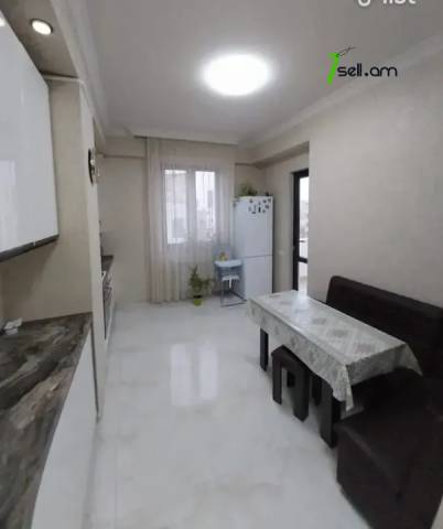 4 սենյականոց բնակարան նորակառույց շենքում Գրիբոյեդովի փողոցում, 120 ք.մ., 3/16 հարկ, 2 սանհանգույց