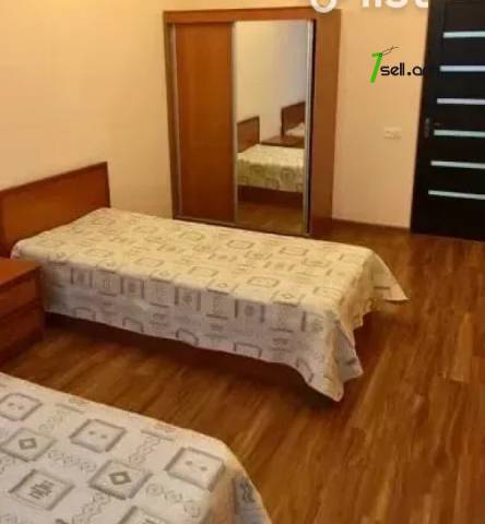 4 սենյականոց բնակարան նորակառույց շենքում Նիկողայոս Ադոնցի փողոցում, 120 ք.մ., 4/8 հարկ