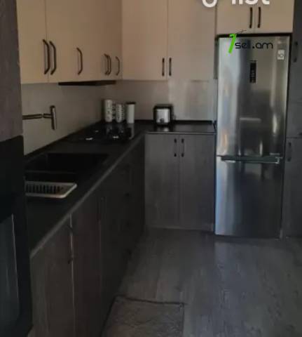 Երկու հարկանի տուն Հրաչյա Աճառյանի փողոցում Ավանում, 200 ք.մ., 2 սանհանգույց, կապիտալ վերանորոգված