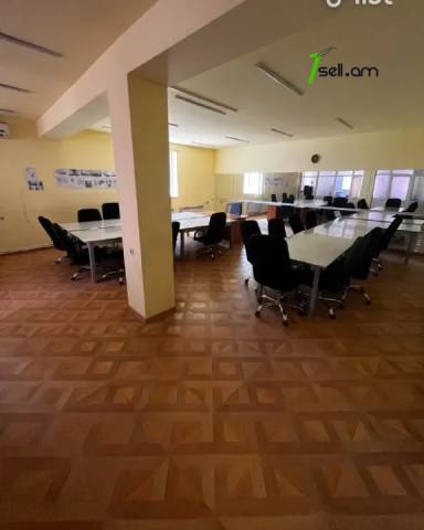 Գրասենյակային տարածք Բեկնազարյան փողոցում Աջափնյակում, 200 քմ