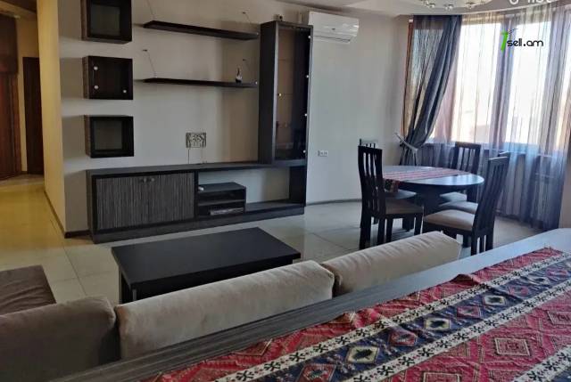 3 սենյականոց բնակարան նորակառույց շենքում Կոմիտասի պողոտայում, 78 քմ, 13/16 հարկ, բարձր առաստաղներ