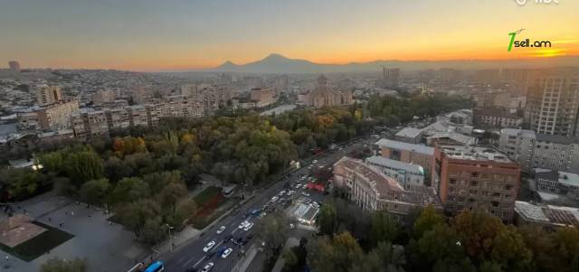 Ընդարձակ 4 սենյականոց բնակարան նորակառույց շենքում Վարդանանց փողոցում, 206 քմ, 20/23 հարկ