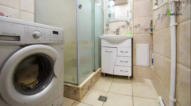 3 սենյականոց բնակարան Հրաչյա Աճառյան փողոցում, 77 քմ, նախավերջին հարկ, կապիտալ վերանորոգված